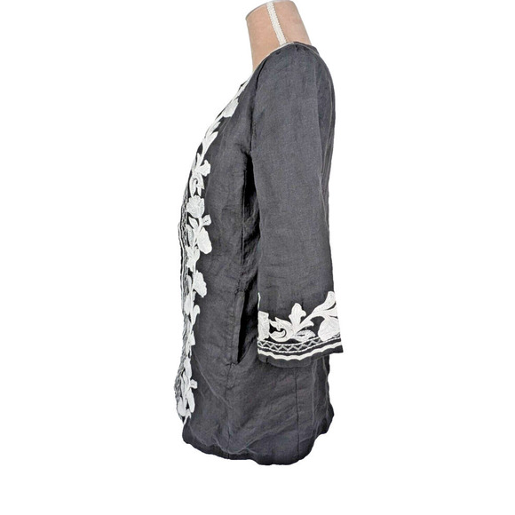 Chicos Jacket Cardigan Sz 1 Small 8 10 Black with White Embroidery Decoration - Picture 2 of 8
